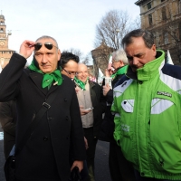 Foto Nicoloro G. 22/01/2012 Milano Manifestazione con corteo della Lega Nord contro il governo Monti. nella foto Davide Boni – Roberto Calderoli