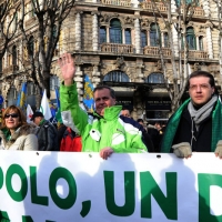 Foto Nicoloro G. 22/01/2012 Milano Manifestazione con corteo della Lega Nord contro il governo Monti. nella foto Manifestanti con striscione