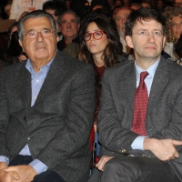Foto Nicoloro G. 05/02/2011 Milano Manifestazione al Palasharp, per chiedere le dimissioni del premier Berlusconi, organizzata da Liberta' e Giustizia. nella foto Carlo de Benedetti – Dario Franceschini