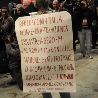 Foto Nicoloro G. 05/02/2011 Milano Manifestazione al Palasharp, per chiedere le dimissioni del premier Berlusconi, organizzata da Liberta' e Giustizia. nella foto La protesta di Armando Crocicchio