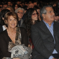 Foto Nicoloro G. 05/02/2011 Milano Manifestazione al Palasharp, per chiedere le dimissioni del premier Berlusconi, organizzata da Liberta' e Giustizia. nella foto Lella Costa – Carlo de Benedetti
