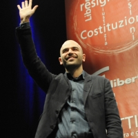 Foto Nicoloro G. 05/02/2011 Milano Manifestazione al Palasharp, per chiedere le dimissioni del premier Berlusconi, organizzata da Liberta' e Giustizia. nella foto Roberto Saviano