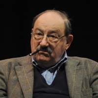Foto Nicoloro G. 05/02/2011 Milano Manifestazione al Palasharp, per chiedere le dimissioni del premier Berlusconi, organizzata da Liberta' e Giustizia. nella foto Umberto Eco