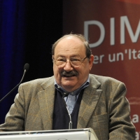 Foto Nicoloro G. 05/02/2011 Milano Manifestazione al Palasharp, per chiedere le dimissioni del premier Berlusconi, organizzata da Liberta' e Giustizia. nella foto Umberto Eco