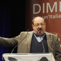 Foto Nicoloro G. 05/02/2011 Milano Manifestazione al Palasharp, per chiedere le dimissioni del premier Berlusconi, organizzata da Liberta' e Giustizia. nella foto Umberto Eco