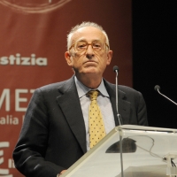 Foto Nicoloro G. 05/02/2011 Milano Manifestazione al Palasharp, per chiedere le dimissioni del premier Berlusconi, organizzata da Liberta' e Giustizia. nella foto Maurizio Pollini
