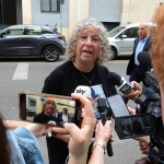Foto Nicoloro G.   06/06/2025   Milano   Manifestazione '' Due Popoli due Stati un Destino ''' organizzata da Azione e da Italia Viva vuole lanciare un appello per il cessate il fuoco a Gaza, il rilascio degli ostaggi e la promozione della soluzione politica dei due Stati. nella foto Aviva Siegel ex ostaggio rapita con il marito e rilasciate dopo 51 giorni di prigionia.