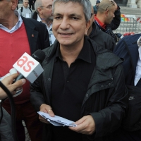 Foto Nicoloro G.  16/10/2010 Roma  Manifestazione nazionale Fiom-CGIL con cortei e comizio finale in piazza San Giovanni. nella foto Nichi Vendola