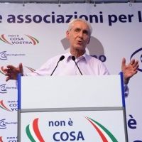 Foto Nicoloro G. 02/06/2013 Bologna Manifestazione in difesa della Costituzione organizzata da " Libertà e Giustizia " dal titolo " Non è cosa vostra ". nella foto Stefano Rodotà