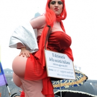 Foto Nicoloro G. 13/02/2011 Milano Manifestazione delle donne \" Se non ora quando ? \" per la dignita\' del soggetto donna e contro Berlusconi. nella foto Manifestante molto folkloristico