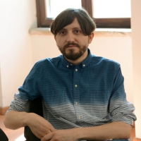 Foto Nicoloro G. 14/06/2013 Rimini Sesta edizione di " Mare di libri ", festival dei ragazzi che leggono, tre giorni di incontri, dibattiti, presentazioni dedicati ai ragazzi che amano la letteratura e la lettura. nella foto Matteo Cellini 