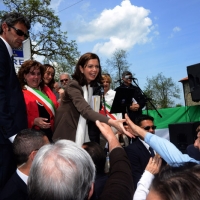 Foto Nicoloro G.   25/04/2014  Marzabotto ( Bologna )   Si celebra nella cittadina medaglia d' oro al Valore Militare la Festa della LIberazione con la partecipazione del presidente della Camera. nella foto molti saluti ne strette di mano per il presidente della Camera Laura Boldrini.