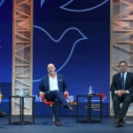 Foto Nicoloro G.   22/08/2020   Rimini    Quinta giornata del Meeting di CL 2020, che in questa edizione ha per titolo \' Privi di meraviglia, restiamo sordi al sublime \'. nella foto da sinistra Maurizio Fugatti, presidente della Provincia Autonoma di Trento, Stefano Bonaccini, governatore dell\' Emilia-Romagna, e Giovanni Toti, governatore della Liguria.