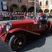 Foto Nicoloro G. 18/05/2012 Ravenna La 36° edizione del Rally 1000 Miglia, che conta la partecipazione di ben 382 auto storiche, passa da Ravenna per il controllo a timbro. nella foto Un auto partecipante