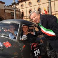 Foto Nicoloro G. 18/05/2012 Ravenna La 36° edizione del Rally 1000 Miglia, che conta la partecipazione di ben 382 auto storiche, passa da Ravenna per il controllo a timbro. nella foto John Elkann – Lavinia Borromeo – Gianantonio Mingozzi