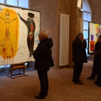 Foto Nicoloro G. 16/03/2013 Lugo di Romagna ( Ravenna ) Inaugurazione della mostra di pittura dal titolo ” Opere sacre di sabotaggio ” dell’ artista Gian Ruggero Manzoni che torna ad esporre, dopo cinque anni di assenza, nella sua città e nella prestigiosa sede delle ex Pescherie della Rocca. nella foto Quadri in esposizione