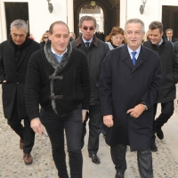 Foto Nicoloro G. 20/11/2011 Milano Il neo ministro alla Cultura visita al Palazzo Reale la mostra " La bellezza nella parola ", capolavori di arte sacra di ambito lombardo unitamente ad opere di artisti contemporanei che illustrano il nuovo Evangeliario Ambrosiano usato nella solenne lettura delle celebrazioni liturgiche. nella foto Lorenzo Ornaghi – Domenico Piraina