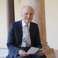 Foto Nicoloro G. 27/09/2011 Ravenna E’ stata inaugurata, sotto il patrocinio della Presidenza della Repubblica e della Banca d’ Italia, la mostra ” L’ eredita’ di Luigi Einaudi. La nascita dell’ Italia repubblicana e la costruzione dell’ Europa “, che ripercorre la vita del grande statista. nella foto il nipote Roberto Einaudi