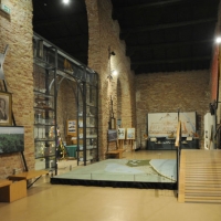 Foto Nicoloro G. 23/12/2010 Cervia (RA) Nella cittadina romagnola famosa per il sale non poteva mancare il \" Museo del sale \". Allestito in quello che fu uno dei depositi di cloruro di sodio raccoglie oggetti e testimonianze di vario genere legate alla produzione e commercializzazione di questo prezioso prodotto della natura. nella foto Una sala del Museo del sale