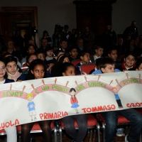 Foto Nicoloro G. 27/01/2014   Milano  17° edizione del premio " L' Altropallone ". nella foto un gruppo di scolari con striscione.