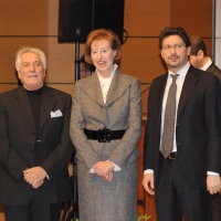 Foto Nicoloro G. Milano 07/12/2010 Edizione 2010 dell’ Ambrogino d’ oro, manifestazione che premia con ” civiche benemerenze ” semplici cittadini, associazioni, professionisti, artisti meritevoli.  nella foto Enrico Intra – Letizia Moratti – Manfredi Palmeri