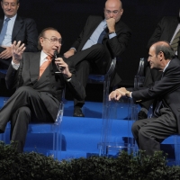 Foto Nicoloro G. 20/11/2010 Ravenna, Trentanovesima edizione del \" Premio Guidarello per il Giornalismo d\' autore \". nella foto Pippo Baudo - Bruno Vespa