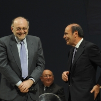 Foto Nicoloro G. 13/11/2011 Ravenna Quarantesima edizione del ” Premio Guidarello per il Giornalismo d’ autore “. Organizzato da Confindustria Ravenna vede il patrocinio dei Ministeri del Turismo e dei Beni Culturali. nella foto Armando Torno – Bruno Vespa