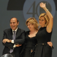 Foto Nicoloro G. 13/11/2011 Ravenna Quarantesima edizione del ” Premio Guidarello per il Giornalismo d’ autore “. Organizzato da Confindustria Ravenna vede il patrocinio dei Ministeri del Turismo e dei Beni Culturali. nella foto Bruno Vespa – Margherita Ghinassi – Simona Ventura