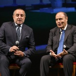 Foto Nicoloro G.   23/11/2019   Ravenna    48° edizione del ' Premio Guidarello per il giornalismo d' autore ' organizzato da Confindustria Romagna. nella foto il giornalista Franco Di Mare intervistato da Bruno Vespa.