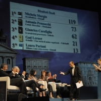 Foto Nicoloro G.   04/09/2010  Venezia  Quarantottesima edizione del \" Premio Campiello Letteratura \". nella foto Bruno Vespa dichiara Michela Murgia vincitrice del Campiello 2010