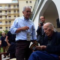 Foto Nicoloro G.  04/09/2014   Riccione ( Rimini )  Ventesima edizione del " Premio giornalistico televisivo Ilaria Alpi " a venti anni dall' uccisione della giornalista di Rai 3 e del suo cameraman avvenuta a Mogadiscio il 20 marzo 1994. nella foto lo storico inviato della Rai Italo Moretti e il giornalista Flavio Fusi.