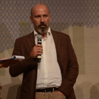 Foto Nicoloro G. 06/09/2014  Riccione ( Rimini )  Serata conclusiva con premiazioni della ventesima edizione del \" Premio giornalistico televisivo Ilaria Alpi \" a venti anni dall\' uccisione della giornalista di Rai 3 e del suo cameraman avvenuta a Mogadiscio il 20 marzo 1994. nella foto il giornalista Rai Due Valerio Cataldi, menzione speciale per un\' inchiesta televisiva sopra i 15 minuti.