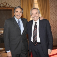 Foto Nicoloro G. 12/03/2011 Ravenna E' stato assegnato al giornalista sportivo Marino Bartoletti il premio " Successo 2011 " organizzato dall' ACSI e dal CONI. nella foto Marino Bartoletti – Mario Baldassari
