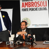 Foto Nicoloro G. 18/01/2013 Milano Presentazione del ” Centro popolare Lombardo con Ambrosoli per la Lombardia “. nella foto Enrico Marcora – Umberto Ambrosoli – Valerio Bettoni