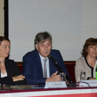 Foto Nicoloro G. 27/06/2013 Milano Presentazione dei Campionati Italiani Assoluti di Atletica che si terranno all' Arena Civica di Milano il 26-27-28 Luglio 2013. nella foto Chiara Bisconti – Pierluigi Marzorati – Chiara Vanni