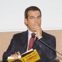 Foto Nicoloro G. 13/10/2011 Milano Presentazione del libro ” Decapitati. Perche’ abbiamo la classe dirigente che non ci meritiamo “. nella foto Giovanni Floris