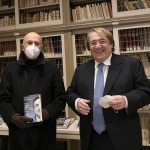 Foto Nicoloro G.   11/12/2021   Ravenna   Presentazione del libro ' Mario Draghi. Il ritorno del Cavaliere bianco '. nella foto il presidente ABI Antonio Patuelli, a sinistra, e l' autore Roberto Napoletano, direttore del ' Quotidiano del Sud '.