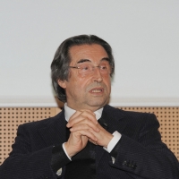 Foto Nicoloro G. 17/01/2011 Milano Presentazione del libro \" Prima la musica, poi le parole \", autobiografia del maestro Riccardo Muti. nella foto Riccardo Muti