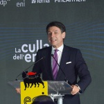 Foto Nicoloro G.   28/10/2019  Ravenna   Presentazione del progetto Iswec (Inertial Sea Energy Converter), organizzato da Eni per produrre energia dal moto ondoso, alla presenza del presidente del Consiglio. In occasione dell’evento sarà anche firmato un importante accordo con Fincantieri, Terna e CDP. nella foto il presidente del Consiglio Giuseppe Conte durante il suo intervento.