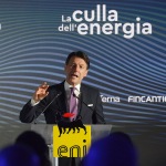 Foto Nicoloro G.   28/10/2019  Ravenna   Presentazione del progetto Iswec (Inertial Sea Energy Converter), organizzato da Eni per produrre energia dal moto ondoso, alla presenza del presidente del Consiglio. In occasione dell’evento sarà anche firmato un importante accordo con Fincantieri, Terna e CDP. nella foto il presidente del Consiglio Giuseppe Conte durante il suo intervento.