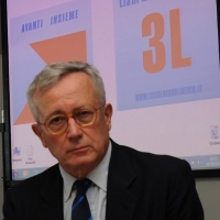 Foto Nicoloro G . 06/10/2012 Riccione ( Rimini ) Presentazione del nuovo movimento ” 3L Avanti Insieme ” da parte dell’ ex ministro del Tesoro Giulio Tremonti. nella foto Giulio Tremonti