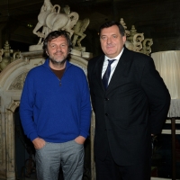 Foto Nicoloro G.   17/11/2014   Milano   Presentazione della stagione lirica 2014-2015 del teatro La Fenice. nella foto il regista Emir Kusturica, a sinistra, e il presidente della repubblica Serba di Bosnia ed Erzegovina Milorad Dodik.