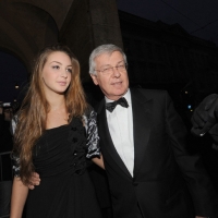 Foto Nicoloro G. Milano 07/12/2010 Tradizionale inaugurazione della stagione lirica al teatro alla Scala con l' opera " La Valchiria ". nella foto Paolo Romani con la figlia Lucrezia