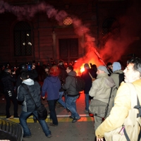Foto Nicoloro G.  07/12/2014    Milano    Tradizionale serata inaugurale della stagione lirica del Teatro alla Scala. nella foto momenti di tensione e scontri tra contestatori e forze dell' ordine.