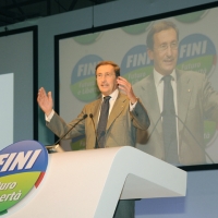 Foto Nicoloro G.  06/11/2010 Bastia Umbra  (Perugia)  Prima Convention di Futuro e Liberta’ – Manifesto per l’ Italia. nella foto Gianfranco Fini