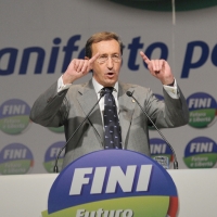 Foto Nicoloro G.  06/11/2010 Bastia Umbra  (Perugia)  Prima Convention di Futuro e Liberta’ – Manifesto per l’ Italia. nella foto Foto Nicoloro G.  06/11/2010 Bastia Umbra  (Perugia)  Prima Convention di Futuro e Liberta’ – Manifesto per l’ Italia. nella foto Gianfranco Fini