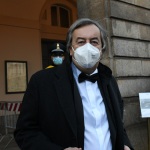 Foto Nicoloro G.   Milano    Tradizionale apertura della stagione lirica alla Scala con l\' opera \' Macbeth \' di G. Verdi. nella foto il virologo Roberto Burioni.