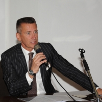 Foto Nicoloro G. 17/01/2011 Milano Presentazione della ” Prima giornata nazionale dell’ artrosi alle mani ” che si svolgera’ il 26 gennaio 2011 nei quattro centri specializzati di Monza, Treviso, Bologna e Roma. L’ iniziativa, promossa dalle associazioni GICAM e IICM, prevede un consulto gratuito con specialisti. nella foto Marco Lanzetta
