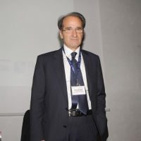 Foto Nicoloro G.  03/11/2010 Rimini  Nell' ambito della quattordicesima edizione di " Ecomondo " si e' aperto il primo " Forum internazionale di Ambiente ed Energia " che ha come tema " Risorse e scelte: i nostri comuni futuri ". nella foto Jean-Paul Fitoussi