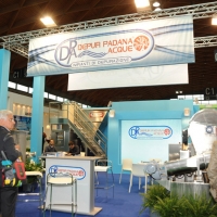 Foto Nicoloro G.  03/11/2010 Rimini  Nell' ambito della quattordicesima edizione di " Ecomondo " si e' aperto il primo " Forum internazionale di Ambiente ed Energia " che ha come tema " Risorse e scelte: i nostri comuni futuri ". nella foto Uno stand